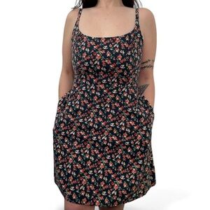 Old Navy Women’s Fit & Flare Cami Mini Dress, Blue Ditsy Floral